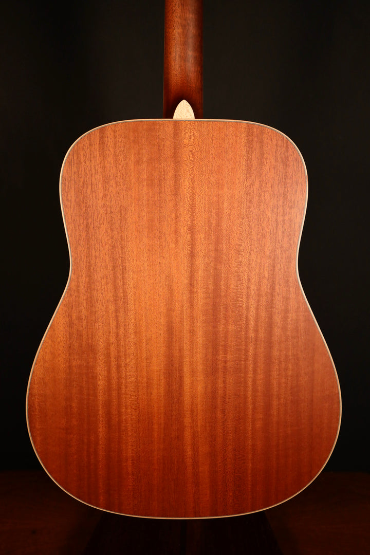 Larrivee D-40 MH (New)