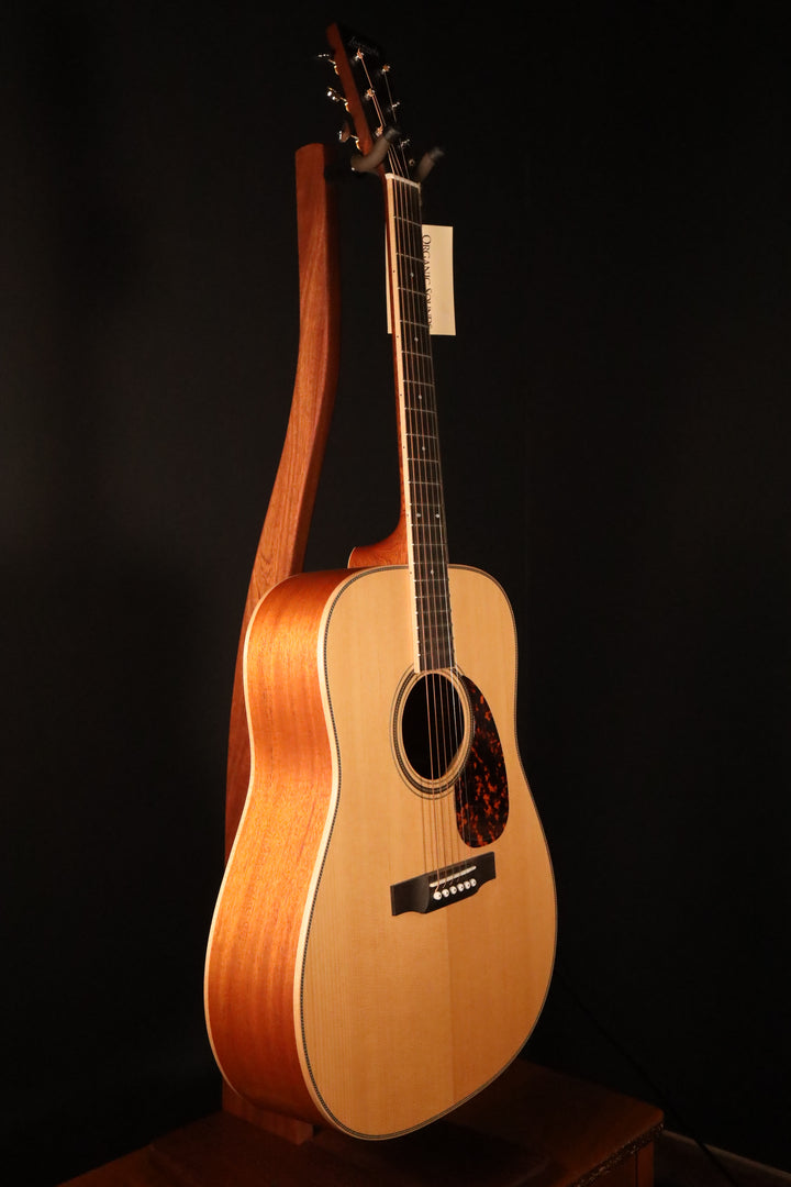 Larrivee D-40 MH (New)