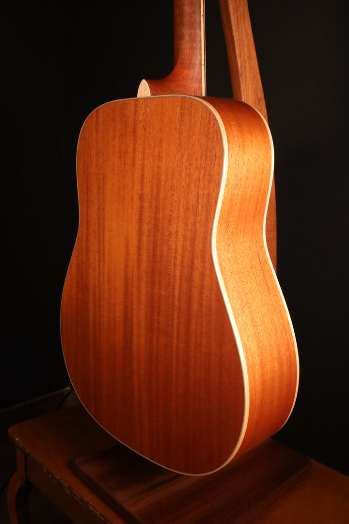 Larrivee D-40 MH (New)