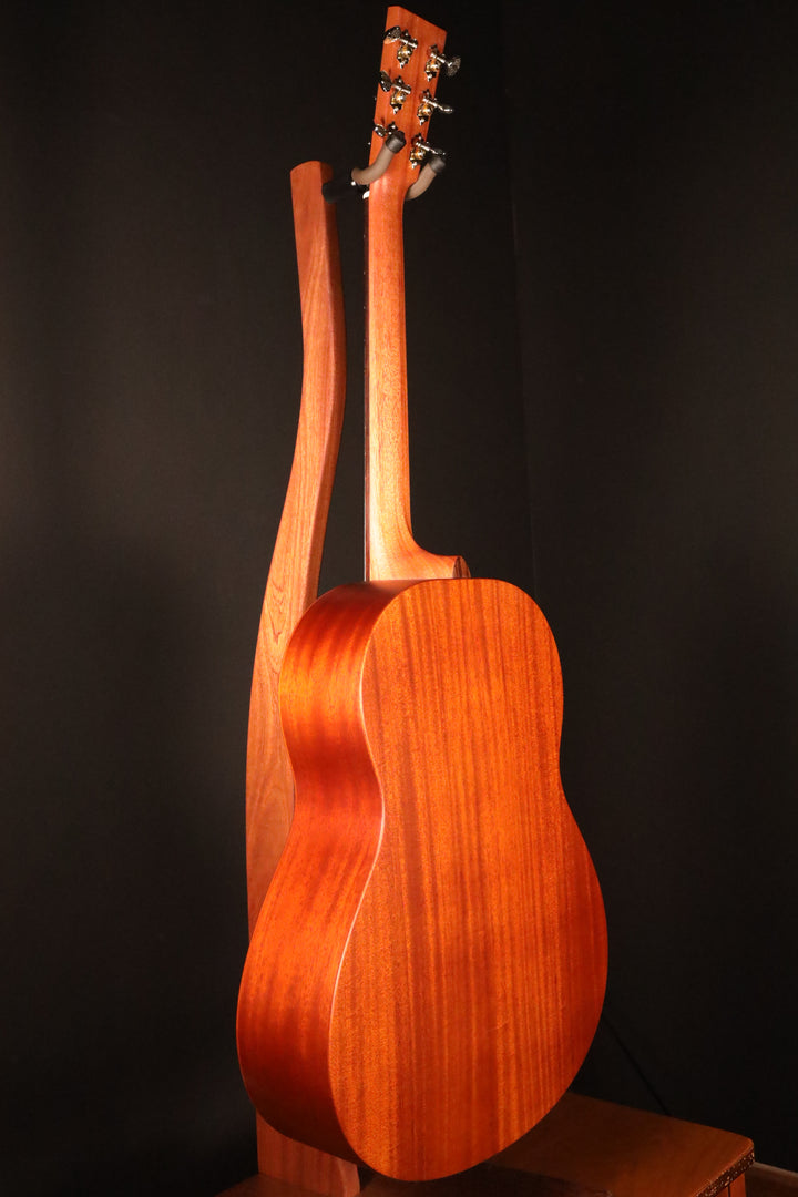 Larrivee Simple 6 L-Body Burst  (NEW)