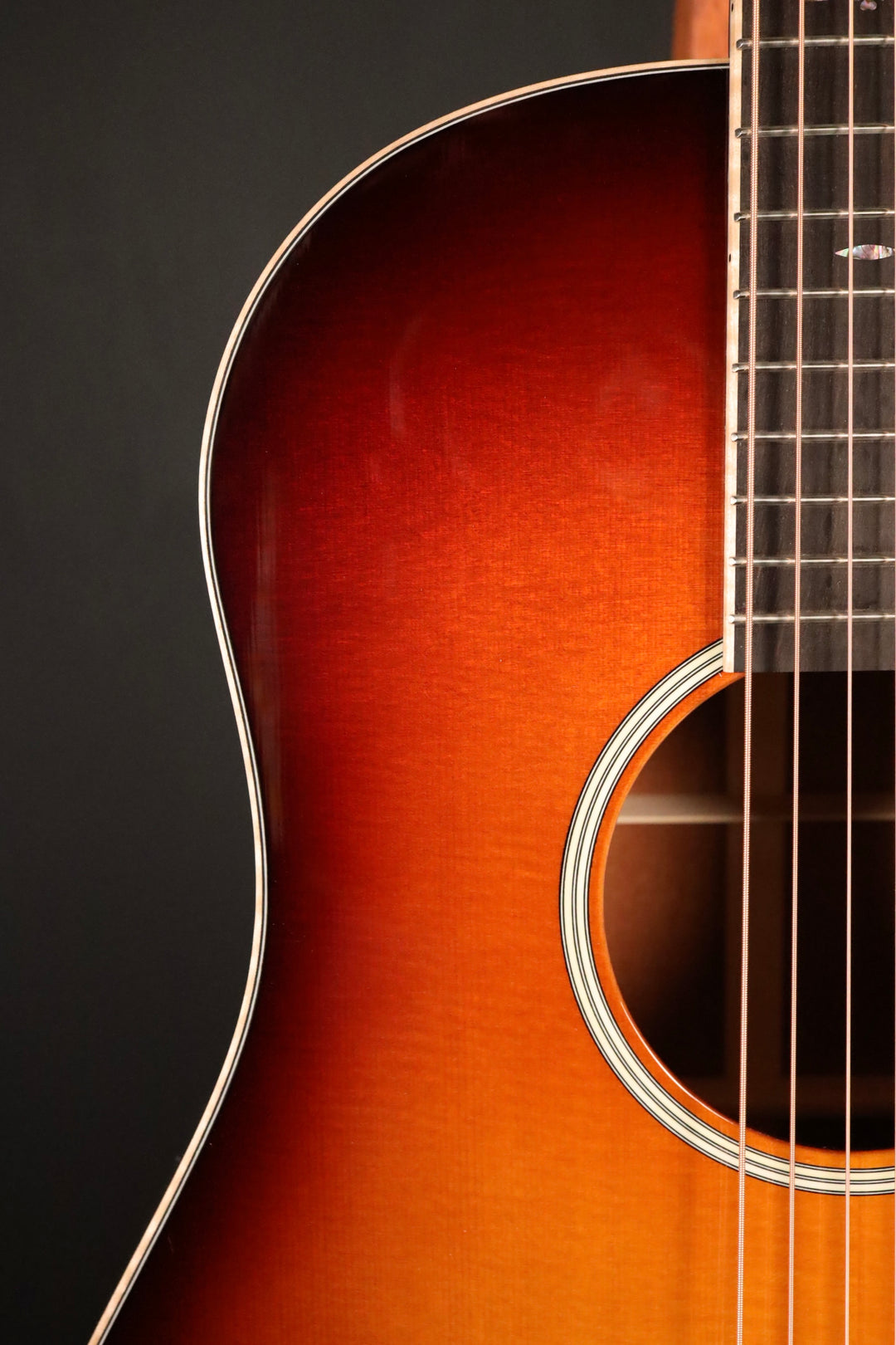 Huss and Dalton DS-12 - Sitka Spruce/Mahogany (NEW)