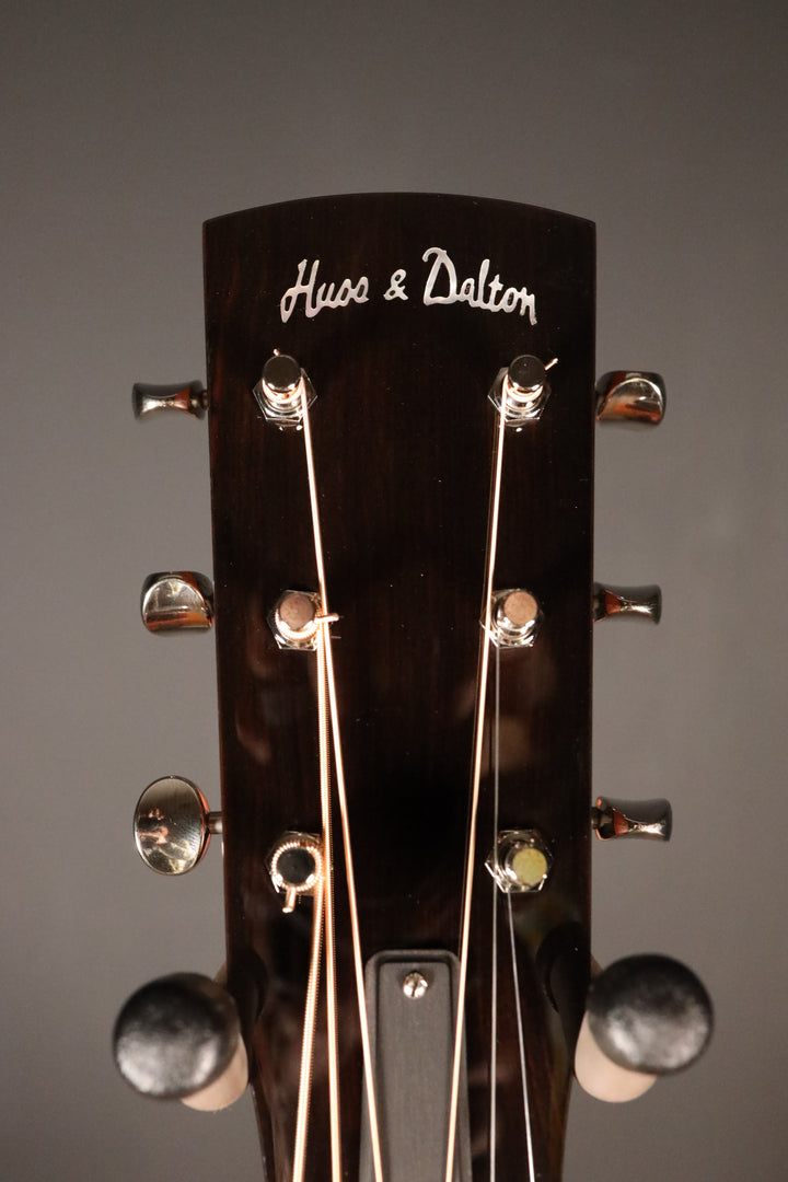 Huss and Dalton DS-12 - Sitka Spruce/Mahogany (NEW)