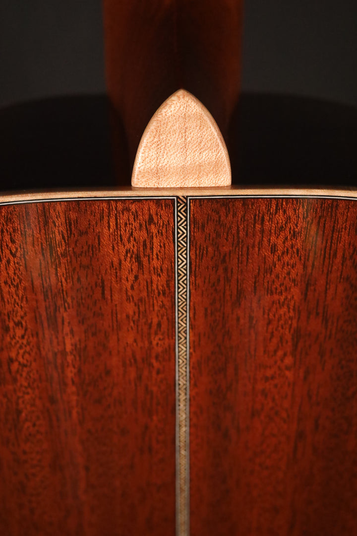 Huss and Dalton DS-12 - Sitka Spruce/Mahogany (NEW)