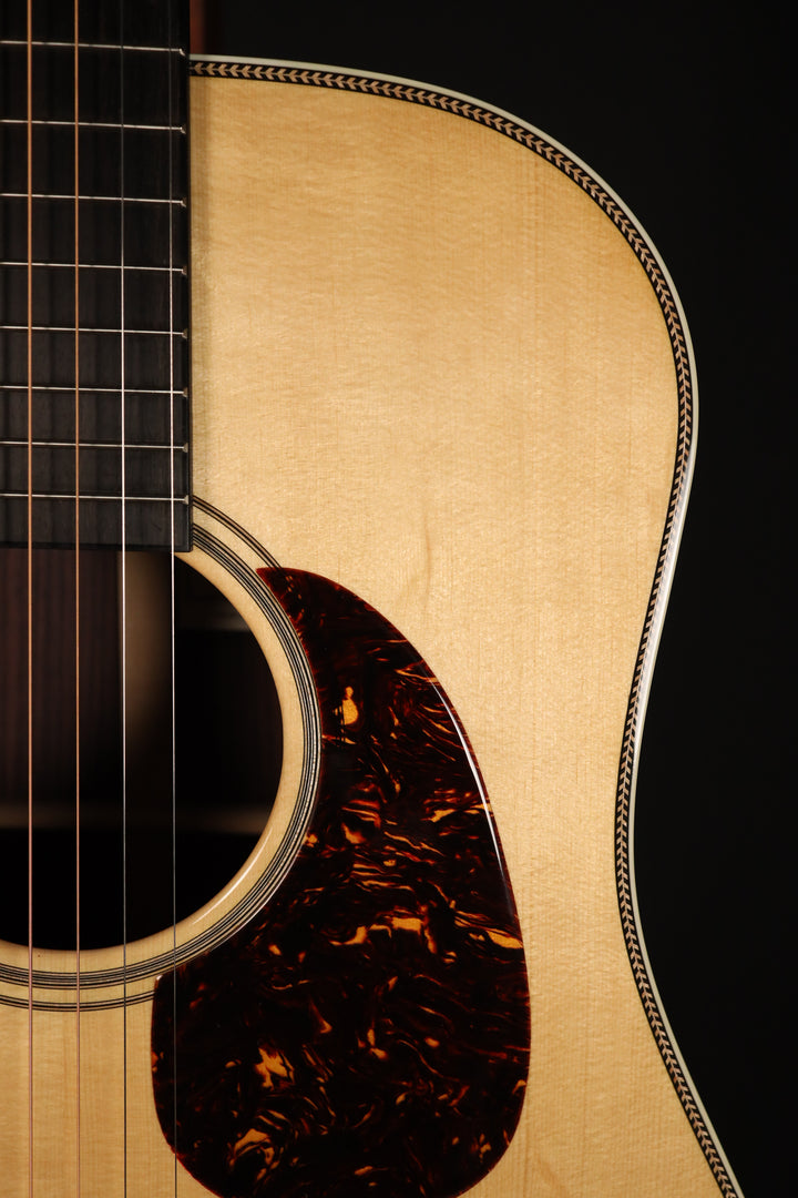 Santa Cruz B/PW Brad Paisley Signature Dreadnought - Bearclaw German Spruce/Indian Rosewood (NEW)