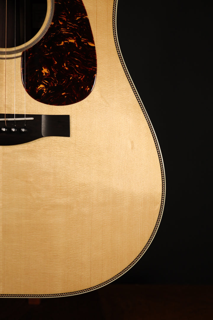 Santa Cruz B/PW Brad Paisley Signature Dreadnought - Bearclaw German Spruce/Indian Rosewood (NEW)