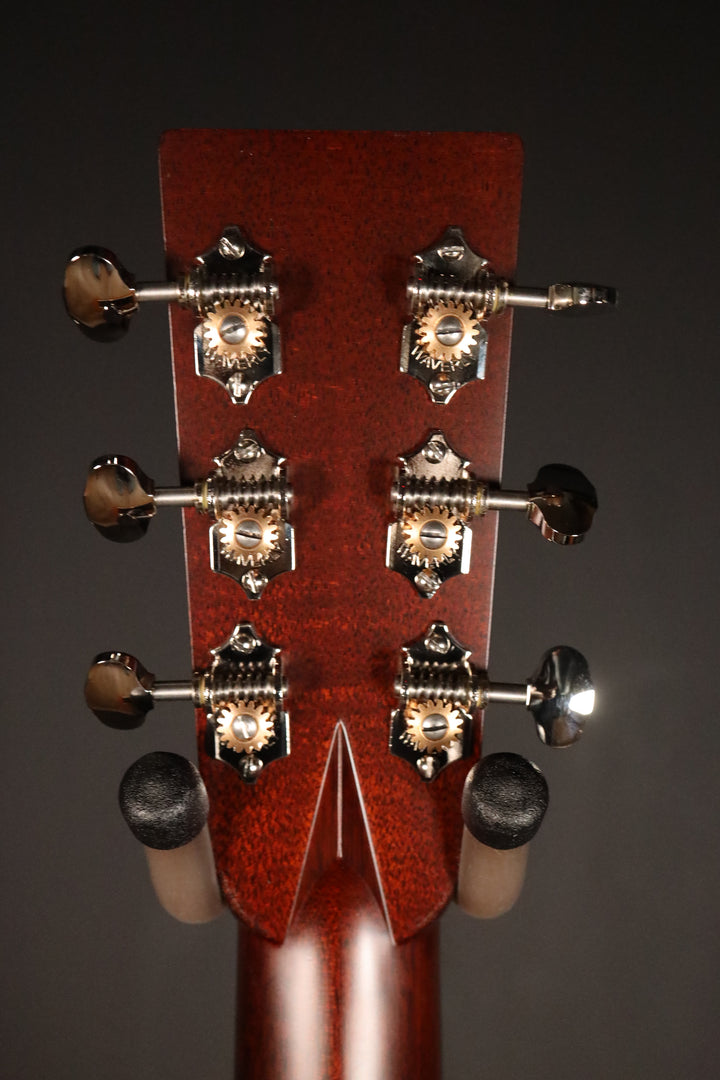 Santa Cruz B/PW Brad Paisley Signature Dreadnought - Bearclaw German Spruce/Indian Rosewood (NEW)