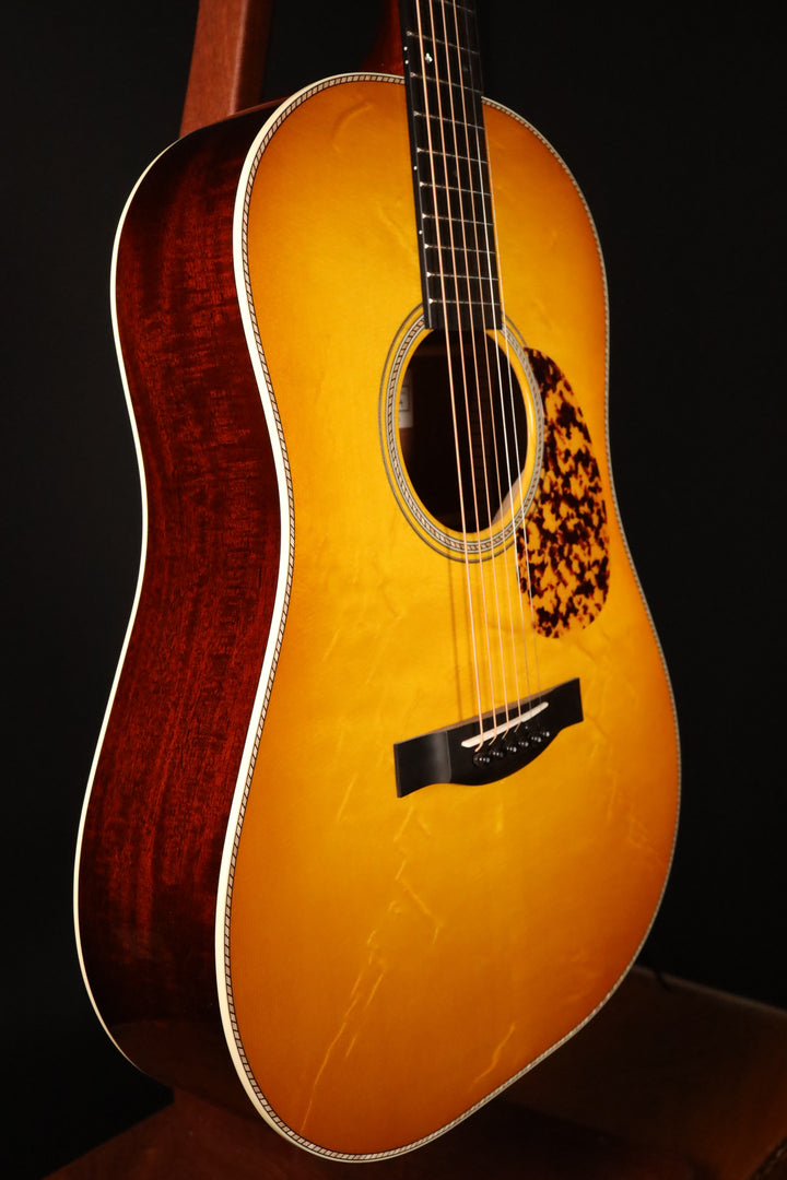 Santa Cruz D-12 Custom - Bearclaw German Spruce/Figured Mahogany (NEW)