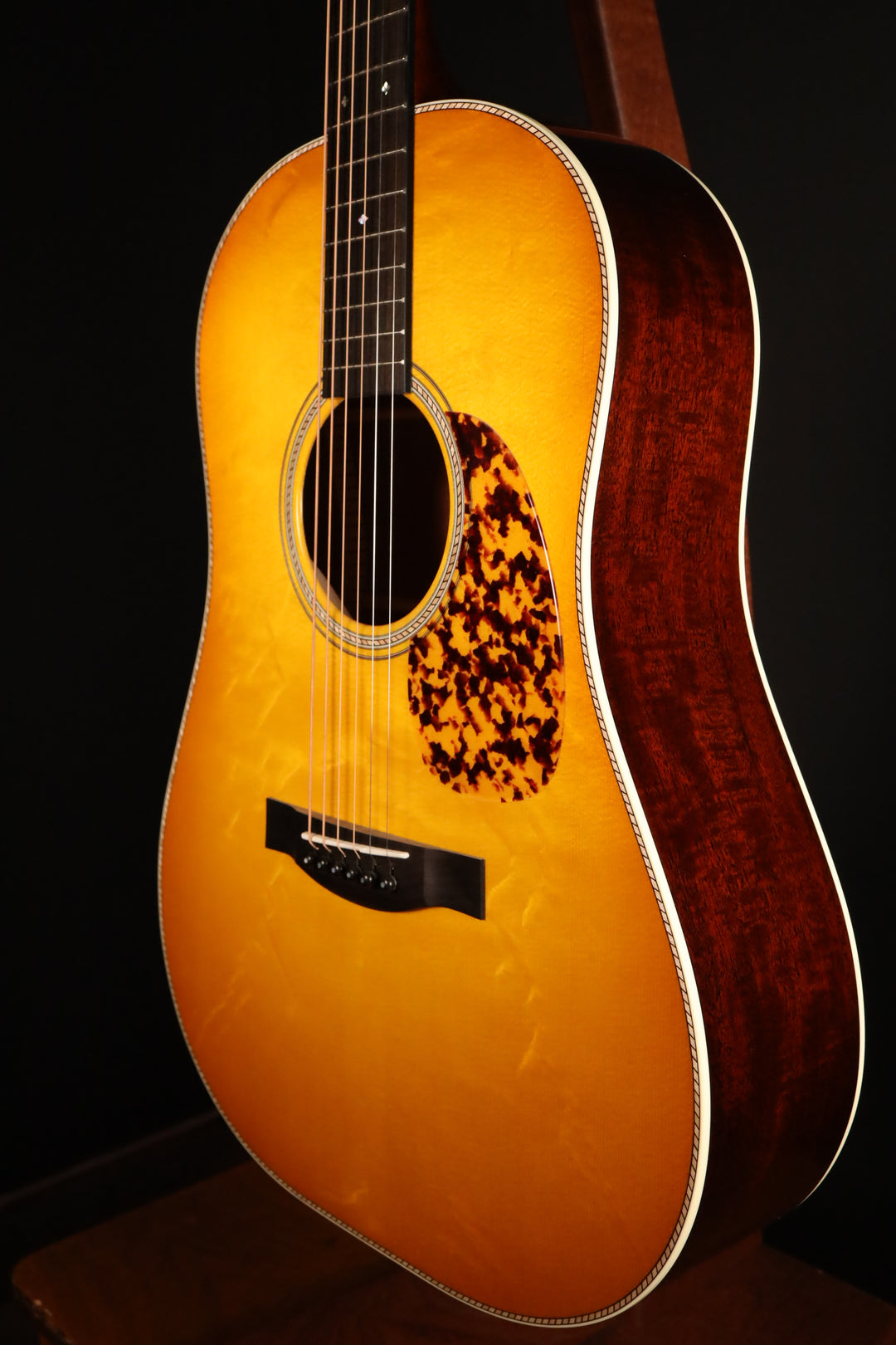 Santa Cruz D-12 Custom - Bearclaw German Spruce/Figured Mahogany (NEW)