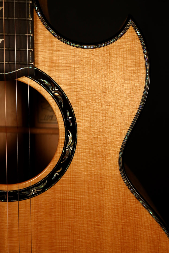 Ryan Nightingale Grand Soloist - Lutz Spruce/Birdseye Maple (2022)