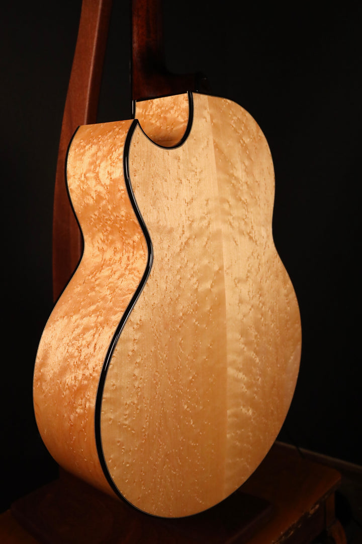Ryan Nightingale Grand Soloist - Lutz Spruce/Birdseye Maple (2022)