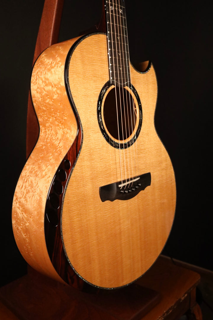 Ryan Nightingale Grand Soloist - Lutz Spruce/Birdseye Maple (2022)