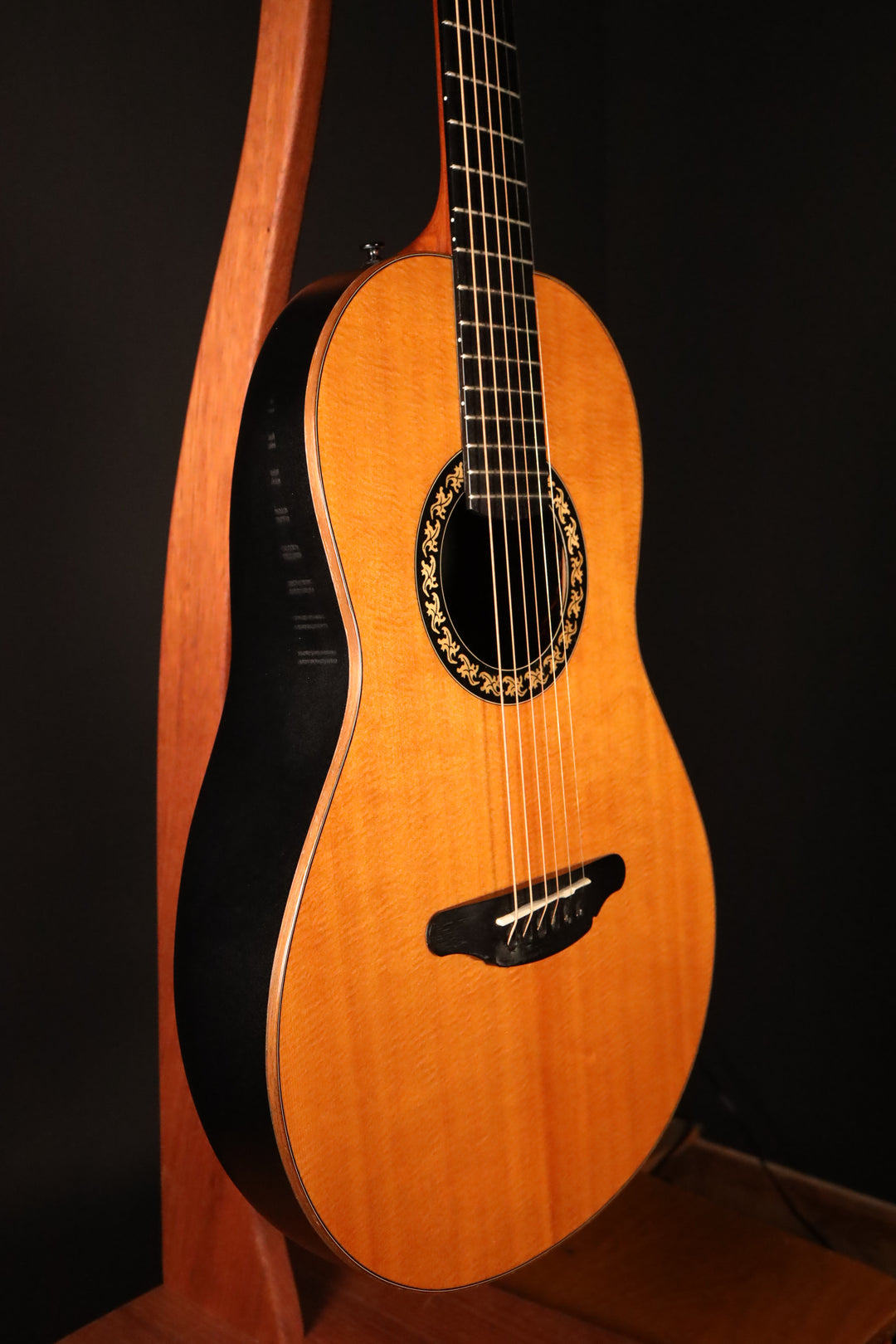 Ovation 1997 Collector's Edition (Used - 1997)