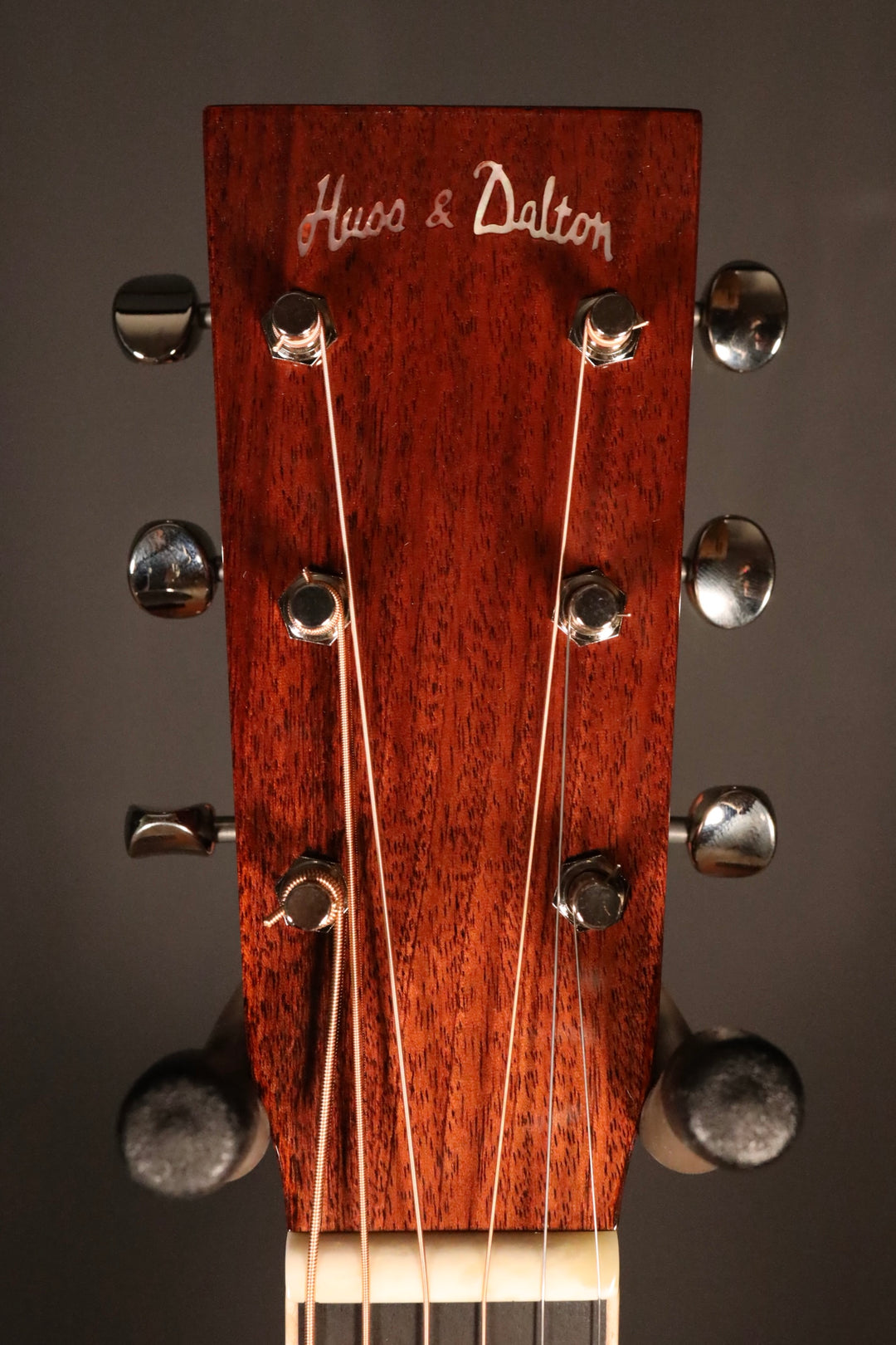 Huss and Dalton TOM-M Custom - Italian Spruce/Sinker Mahogany (NEW)