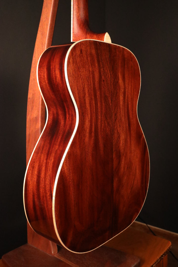 Huss and Dalton TOM-M Custom - Italian Spruce/Sinker Mahogany (NEW)