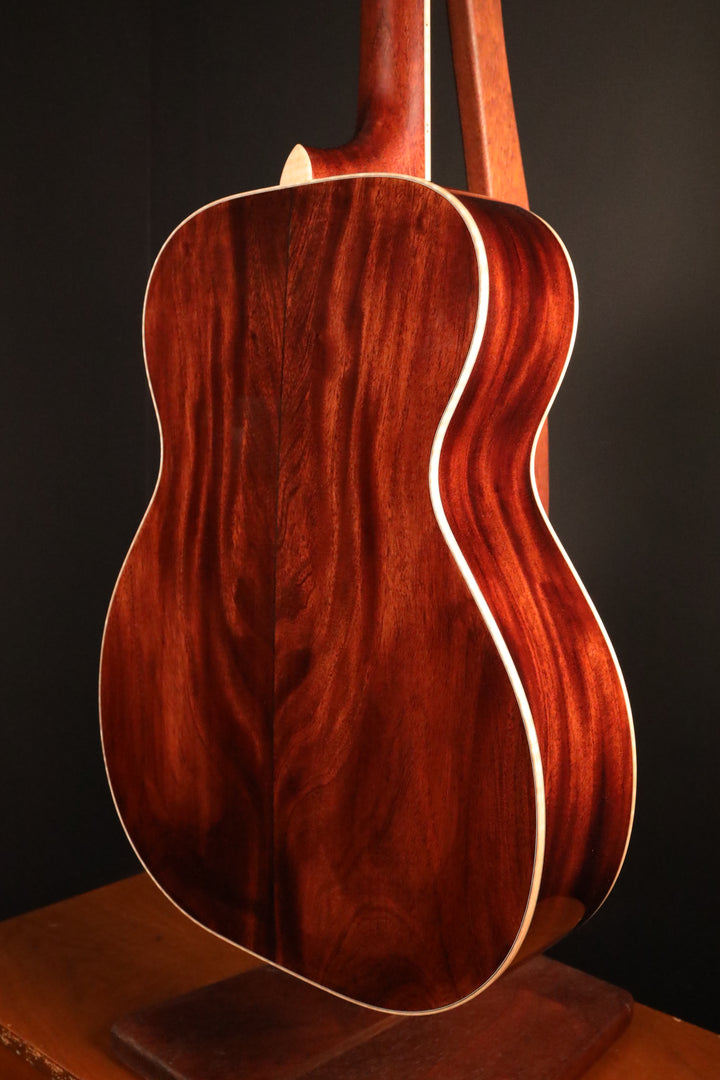 Huss and Dalton TOM-M Custom - Italian Spruce/Sinker Mahogany (NEW)