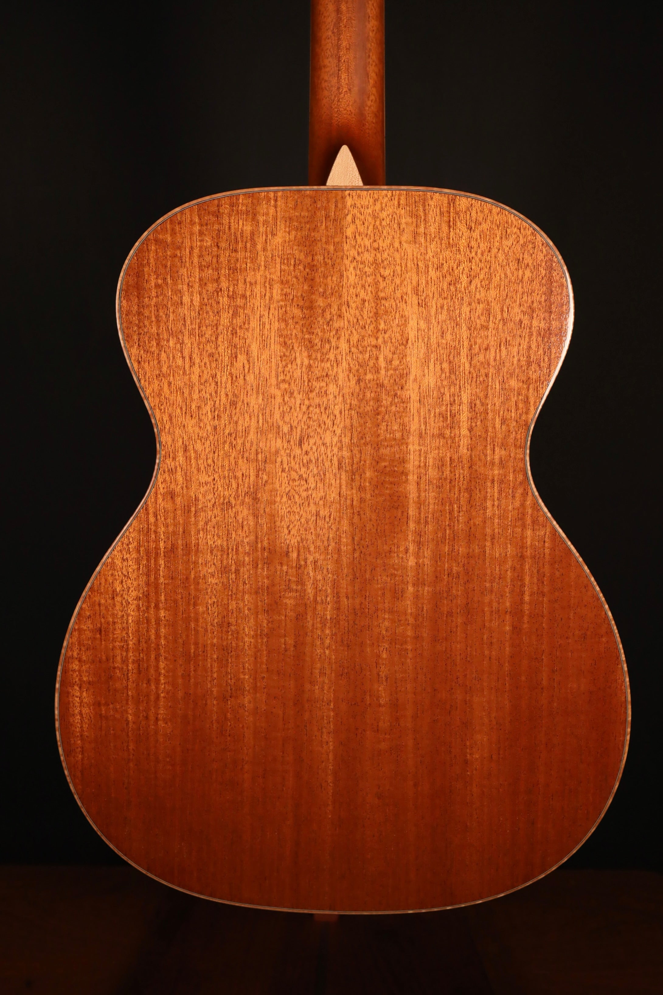 Larrivee OM-50 Sitka/Mahogany – Organic Sounds Select Guitars
