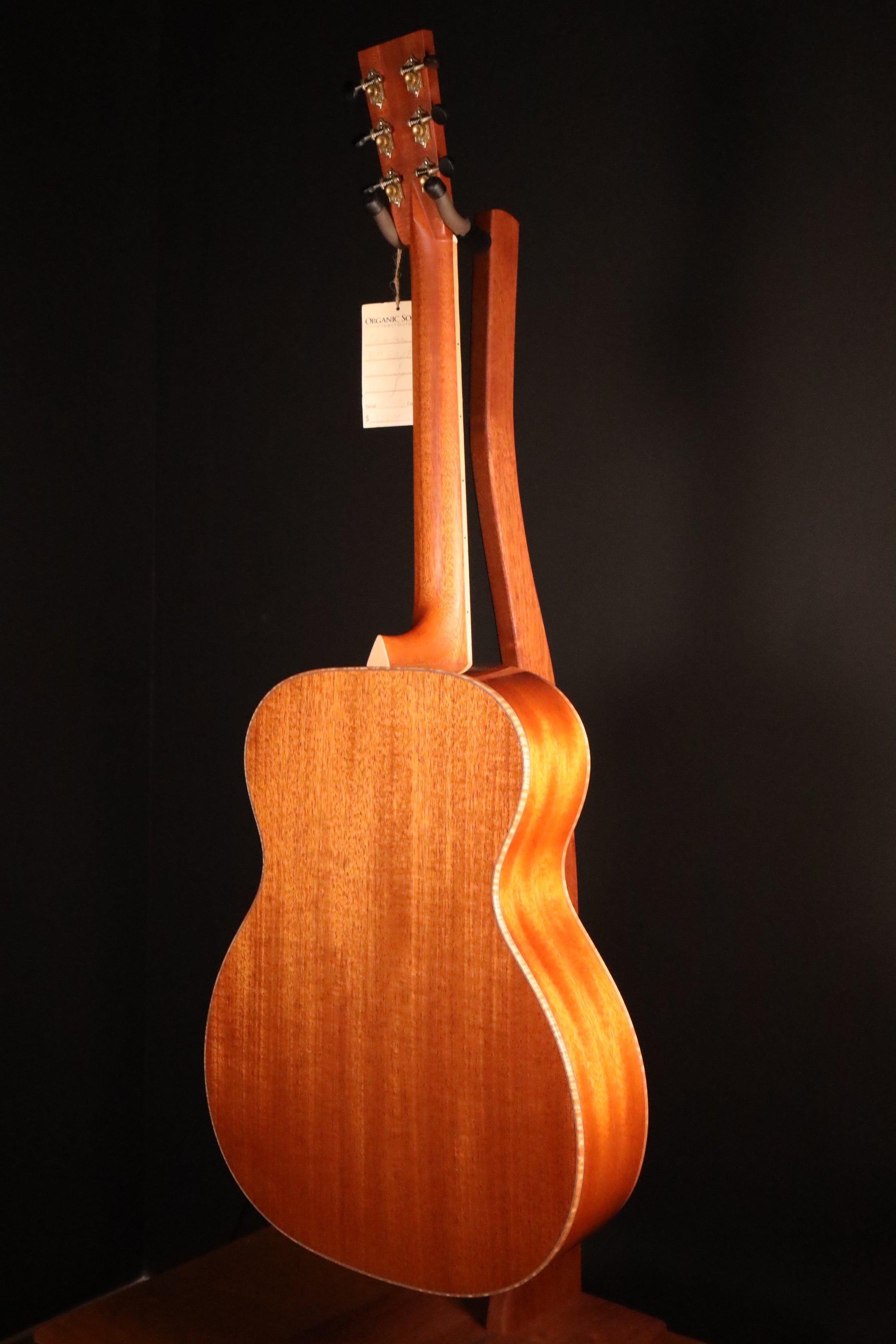 Larrivee OM-50 Sitka/Mahogany – Organic Sounds Select Guitars