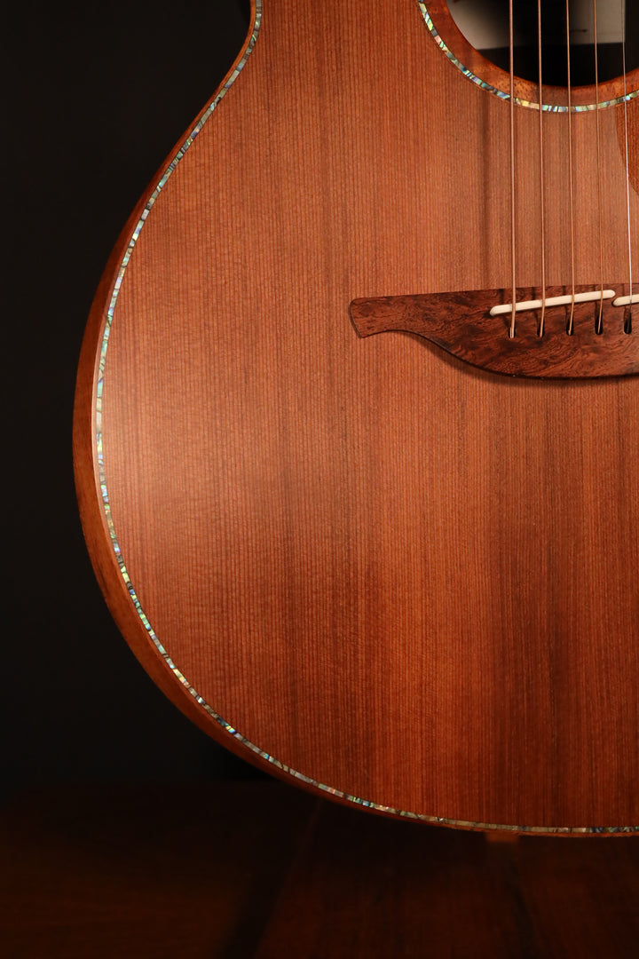 Lowden O-50 - Sinker Redwood/African Blackwood (2022)