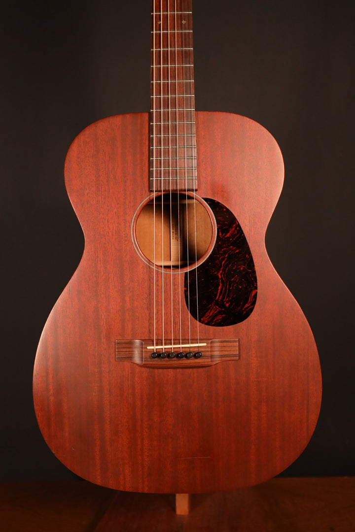 Martin 00-15M - All Mahogany (2012)