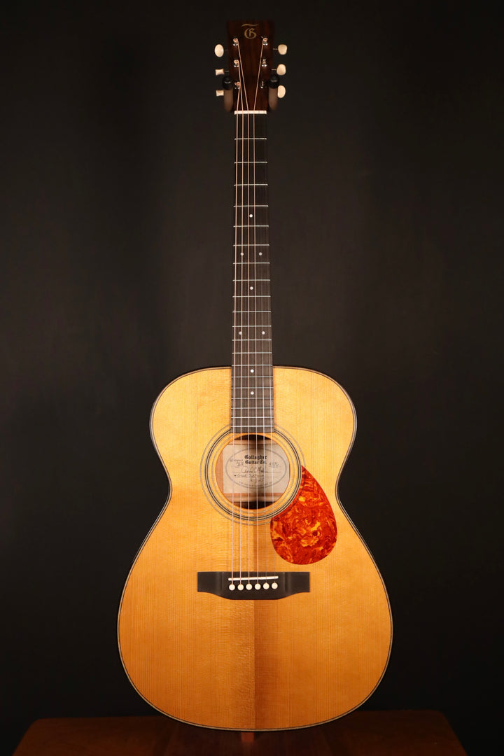 Gallagher Bluegrass Belle Grand Auditorium - Torrefied Adirondack Spruce/Mahogany (NEW)