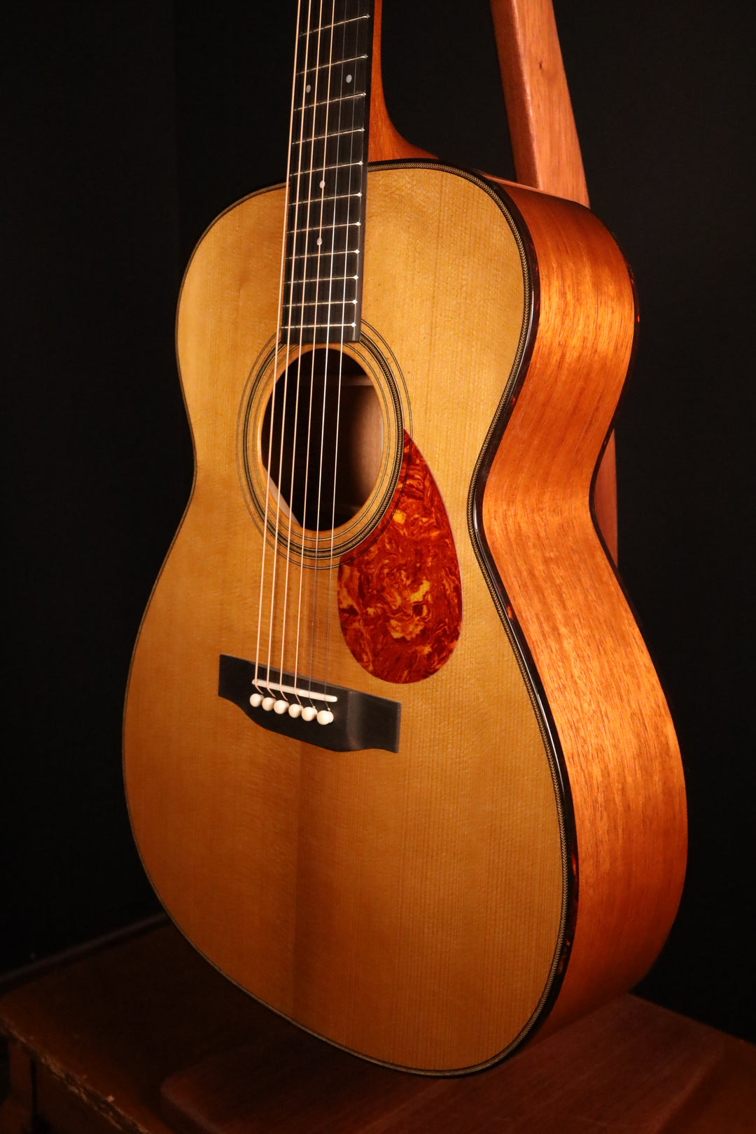 Gallagher Bluegrass Belle Grand Auditorium - Torrefied Adirondack Spruce/Mahogany (NEW)