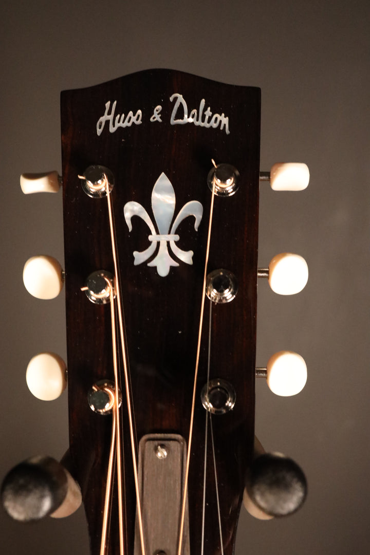 Huss and Dalton Crossroads L-13 Deluxe - Sitka Spruce/Maple (NEW)