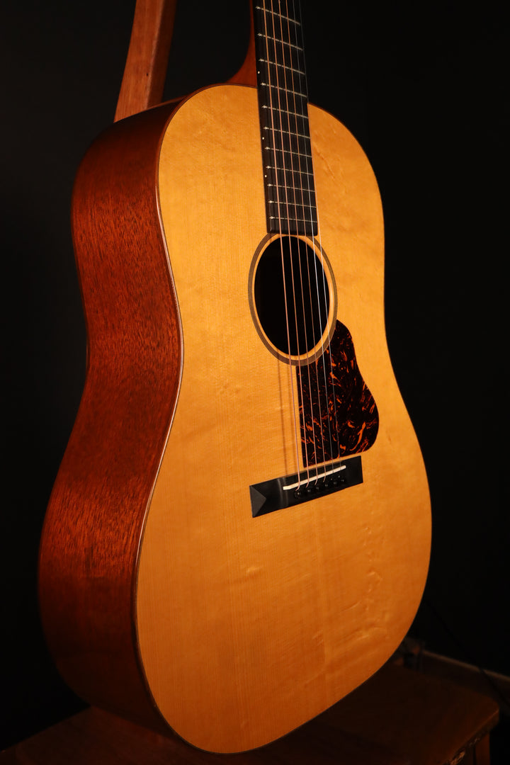 Martin Ditson 111 - Adirondack Spruce/Mahogany (2006)