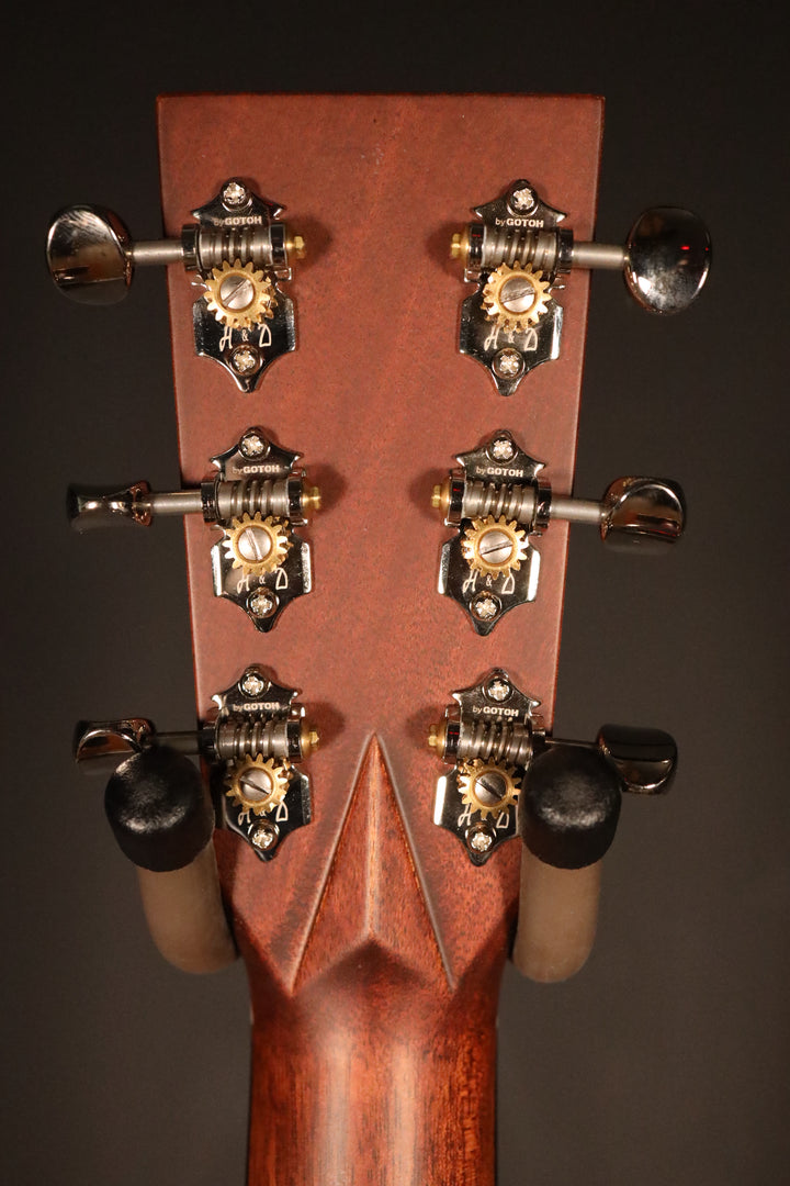 Huss and Dalton TOM-R Custom - Thermo-Cured Red Spruce/Indian Rosewood (NEW)