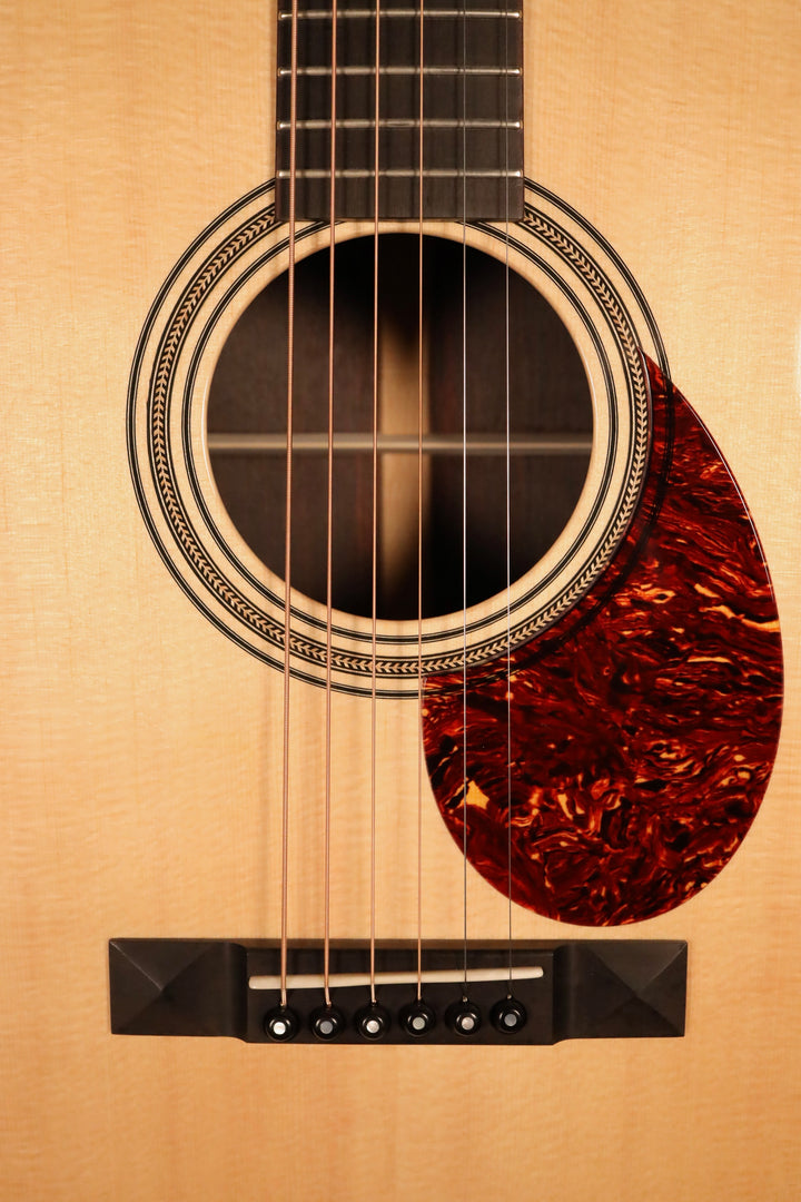 Huss and Dalton 000-SP - Sitka Spruce/Indian Rosewood (NEW)