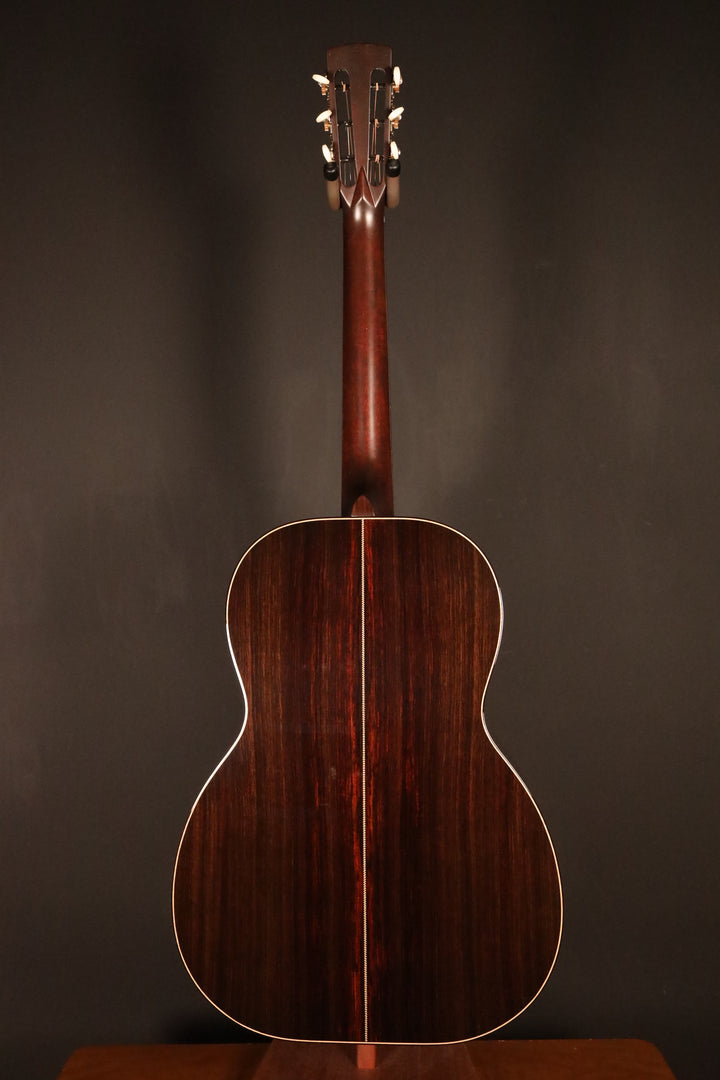 Huss and Dalton 000-SP - Sitka Spruce/Indian Rosewood (NEW)