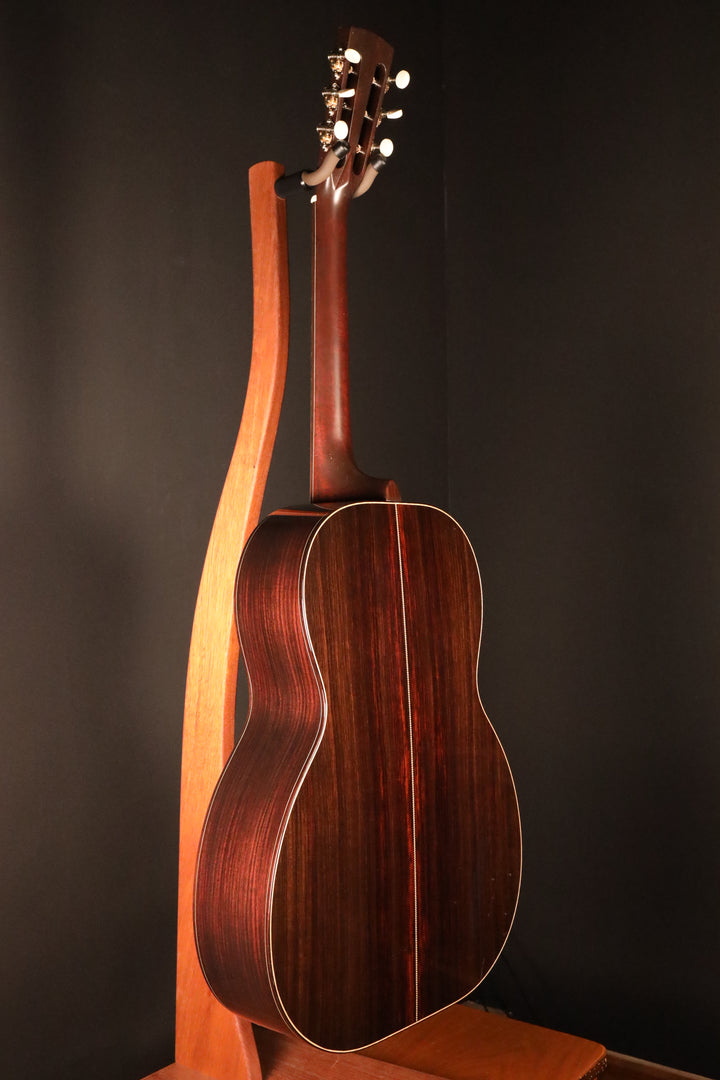 Huss and Dalton 000-SP - Sitka Spruce/Indian Rosewood (NEW)