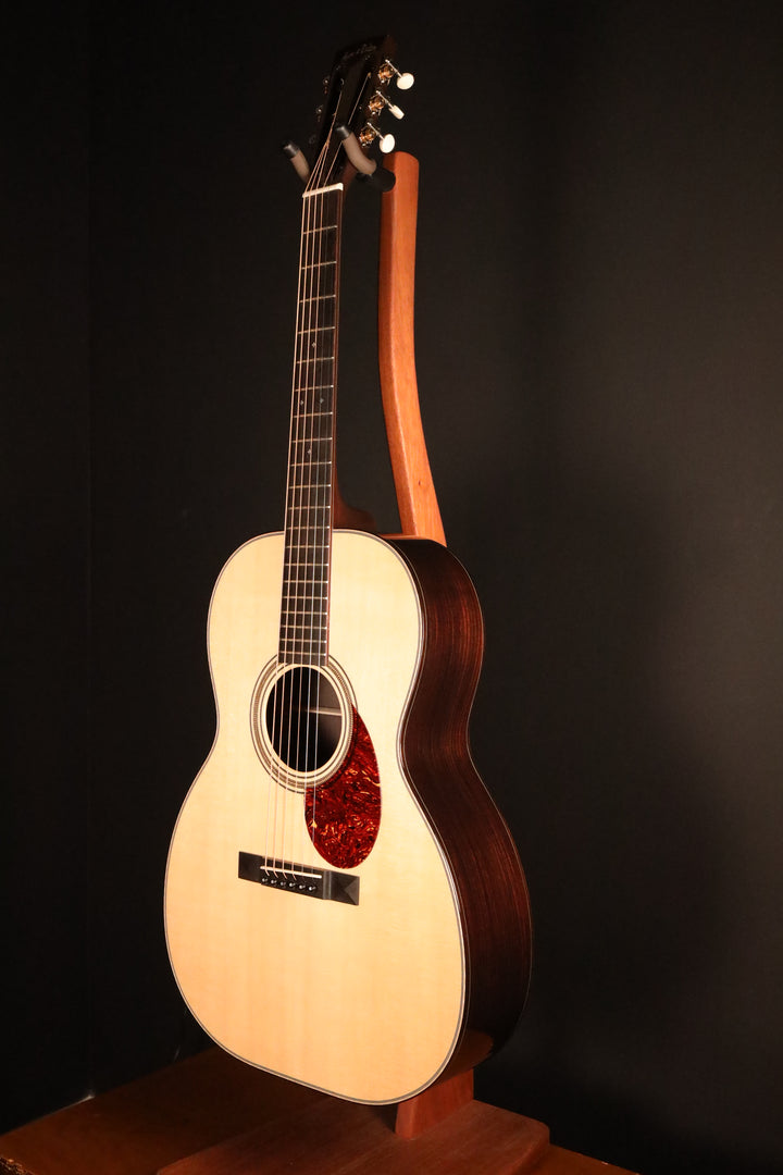 Huss and Dalton 000-SP - Sitka Spruce/Indian Rosewood (NEW)