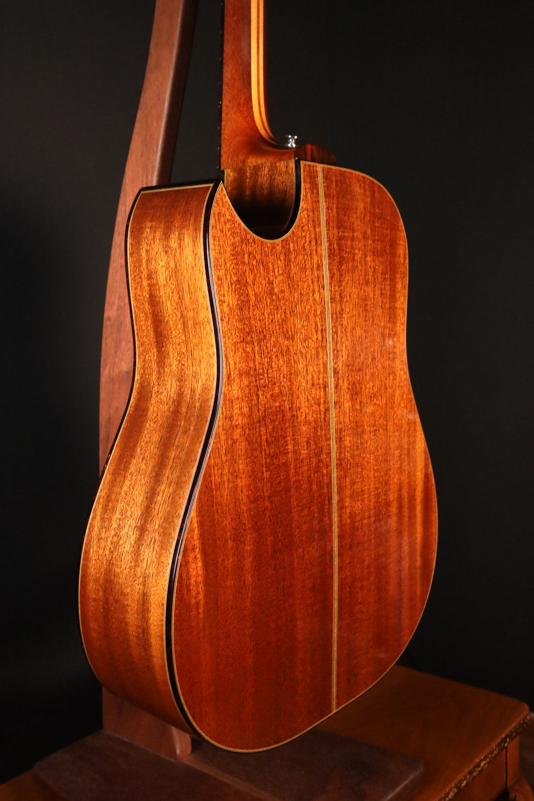 Olson Dreadnought - Sitka Spruce/Honduran Mahogany (1989)