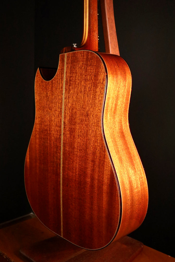 Olson Dreadnought - Sitka Spruce/Honduran Mahogany (1989)