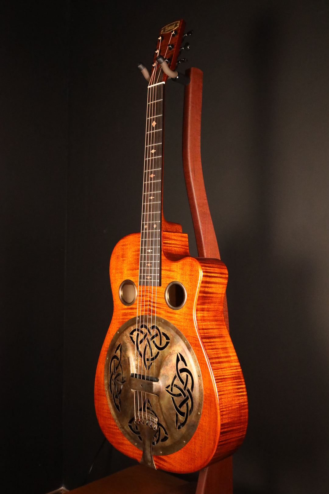 Beard Trailhead-E Roundneck with Cutaway - Tobacco Satin Finish, Fishman Nashville Bridge Pickup