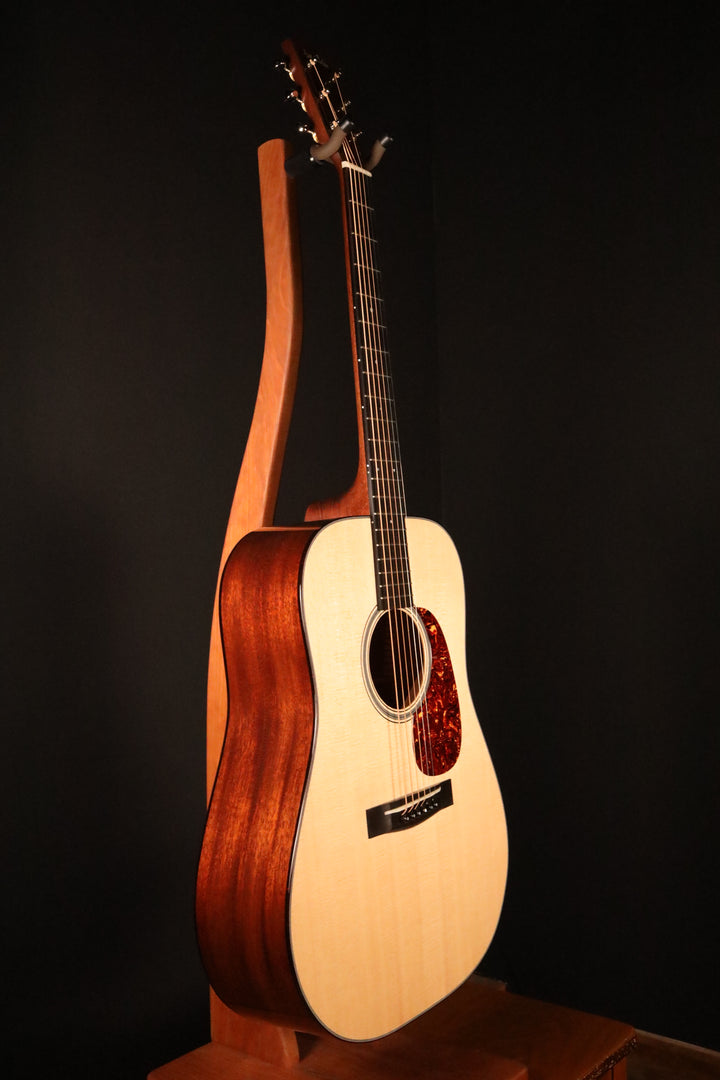 Huss and Dalton TD-M -  Sitka Spruce/Mahogany (NEW)