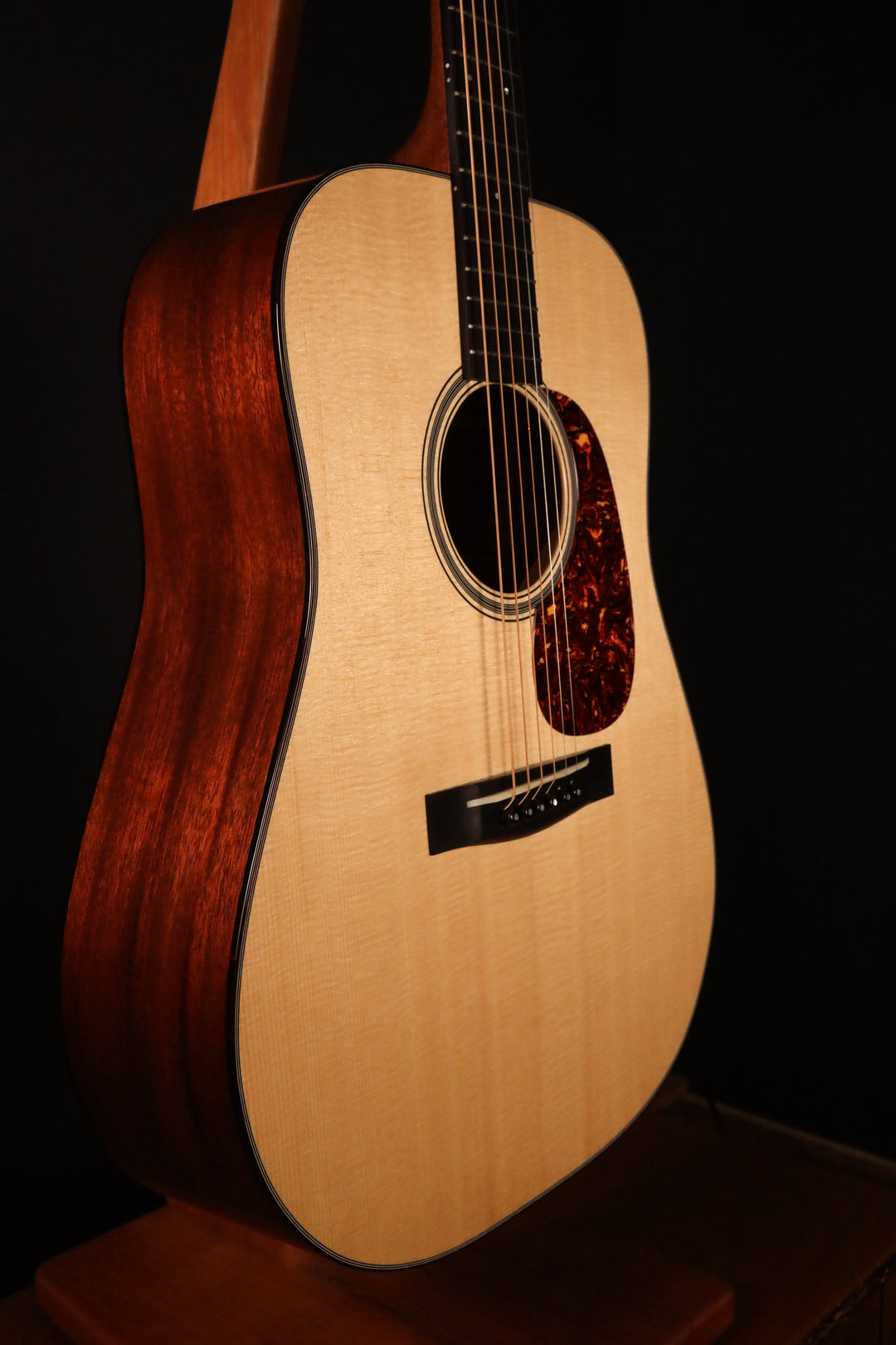 Huss and Dalton TD-M -  Sitka Spruce/Mahogany (NEW)