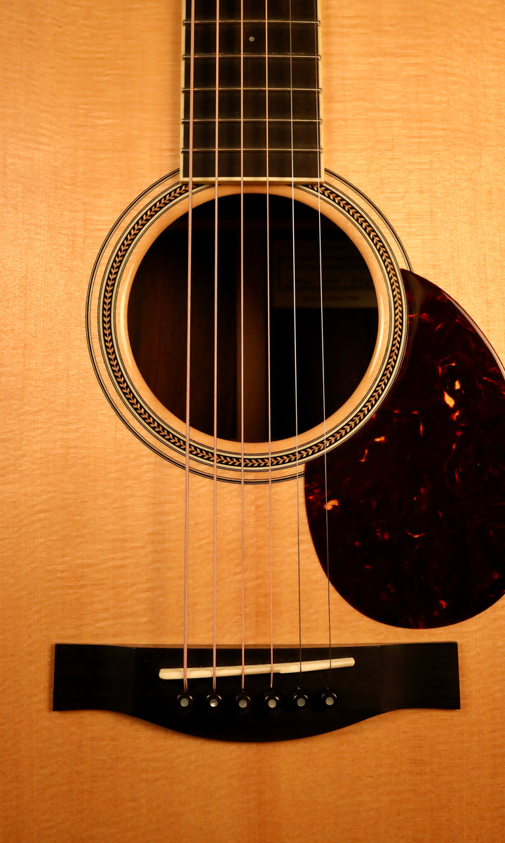 Santa Cruz OM Grand - Sitka Spruce/East Indian Rosewood (2017)