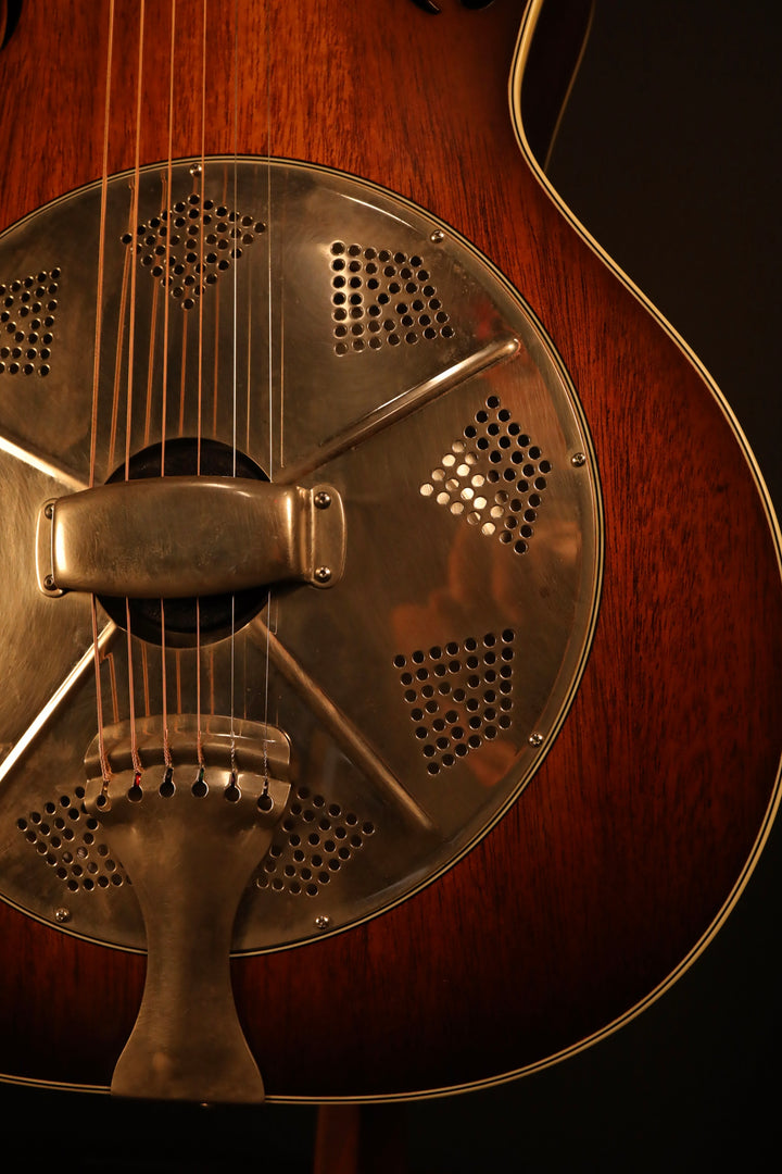 National El Trovador (2008) - Full Body Sunburst