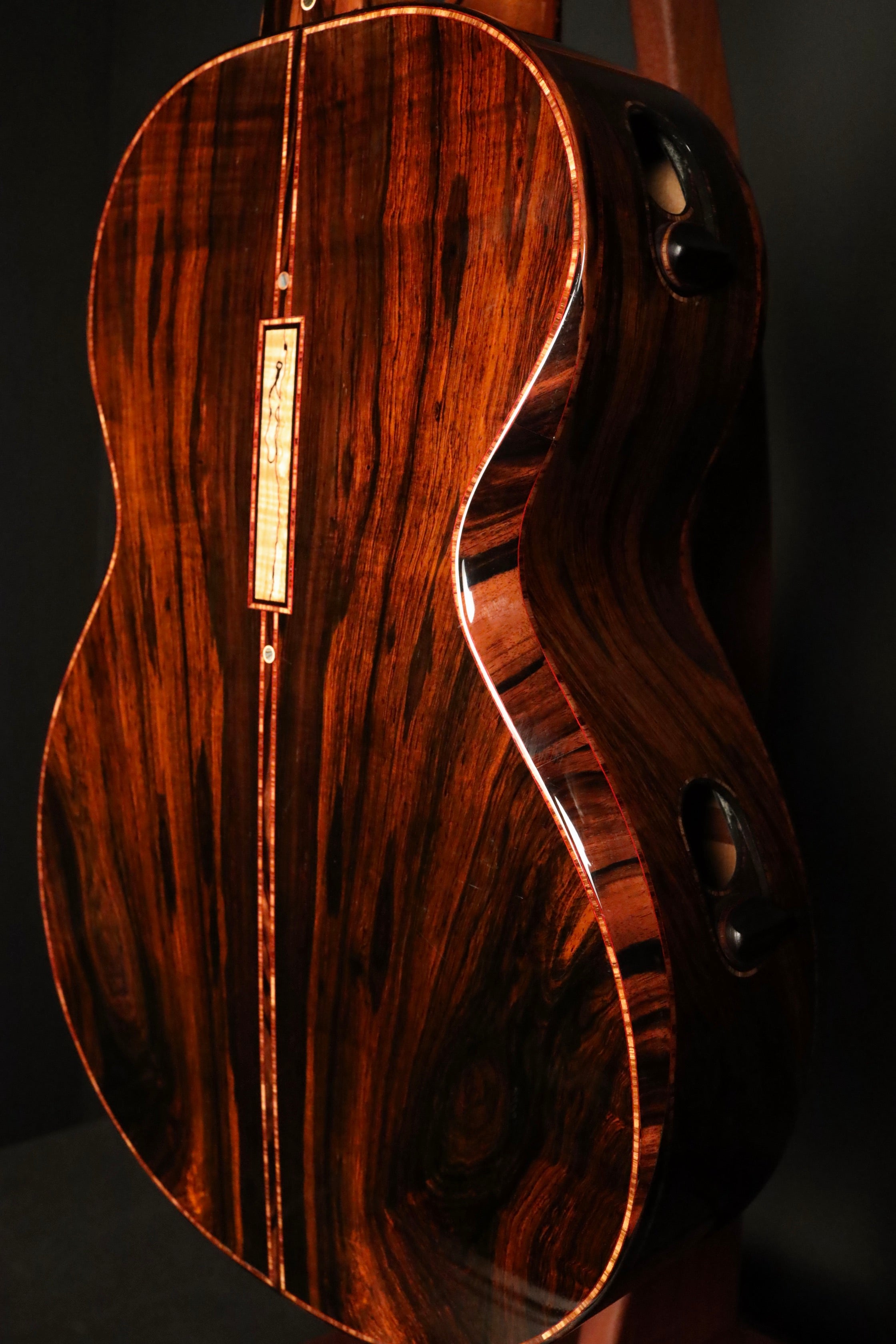 Edwinson Zephyr 00 - Brazilian Rosewood/Bearclaw Sitka Spruce