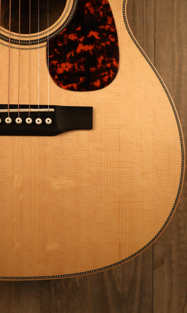 Larrivee OM-40 Sitka/Mahogany (New) - ON HOLD