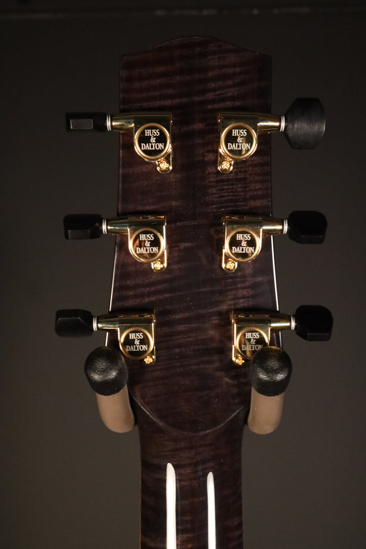 Huss and Dalton MJ Custom - Bearclaw Italian Spruce/Curly Maple/Trans Black Finish (NEW)