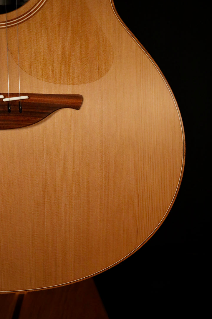 Lowden F-25 - Red Cedar/East Indian Rosewood (NEW)