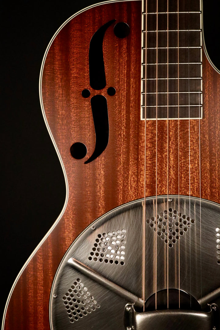 National El Trovador Cutaway (NEW)