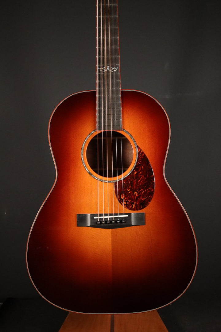 Huss and Dalton CM Custom Non-Cutaway - Thermo-cured Sitka Spruce/Leopardwood (NEW)