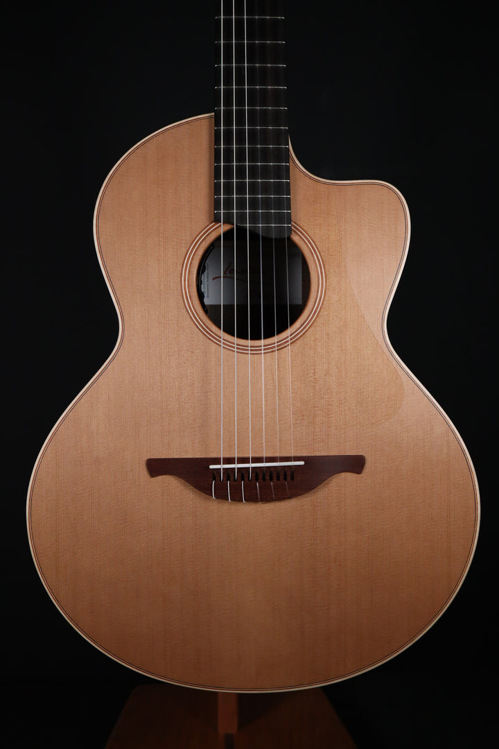 Lowden S-23J Jazz Series - Cedar/Walnut