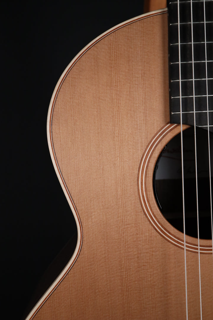 Lowden S-23J Jazz Series - Cedar/Walnut