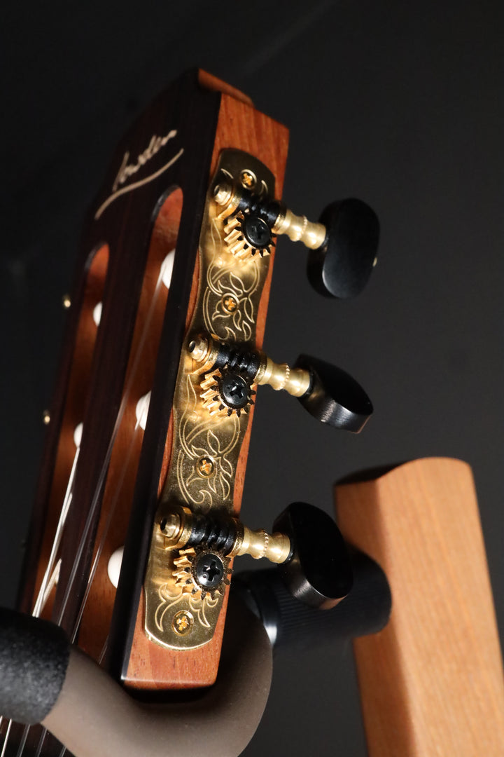 Lowden S-23J Jazz Series - Cedar/Walnut