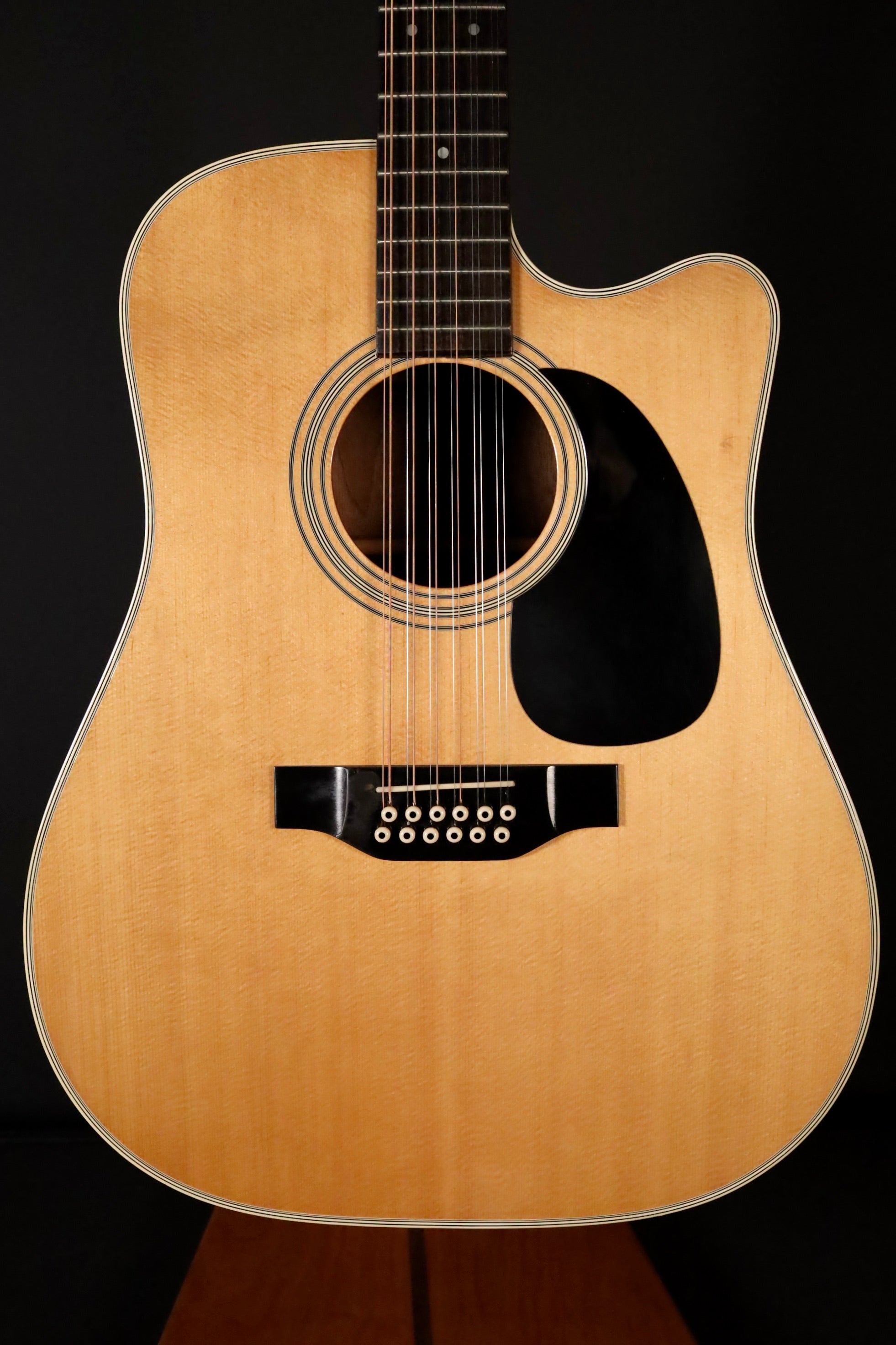 Takamine EF400C 12 String Acoustic-Electric (1985) – Organic