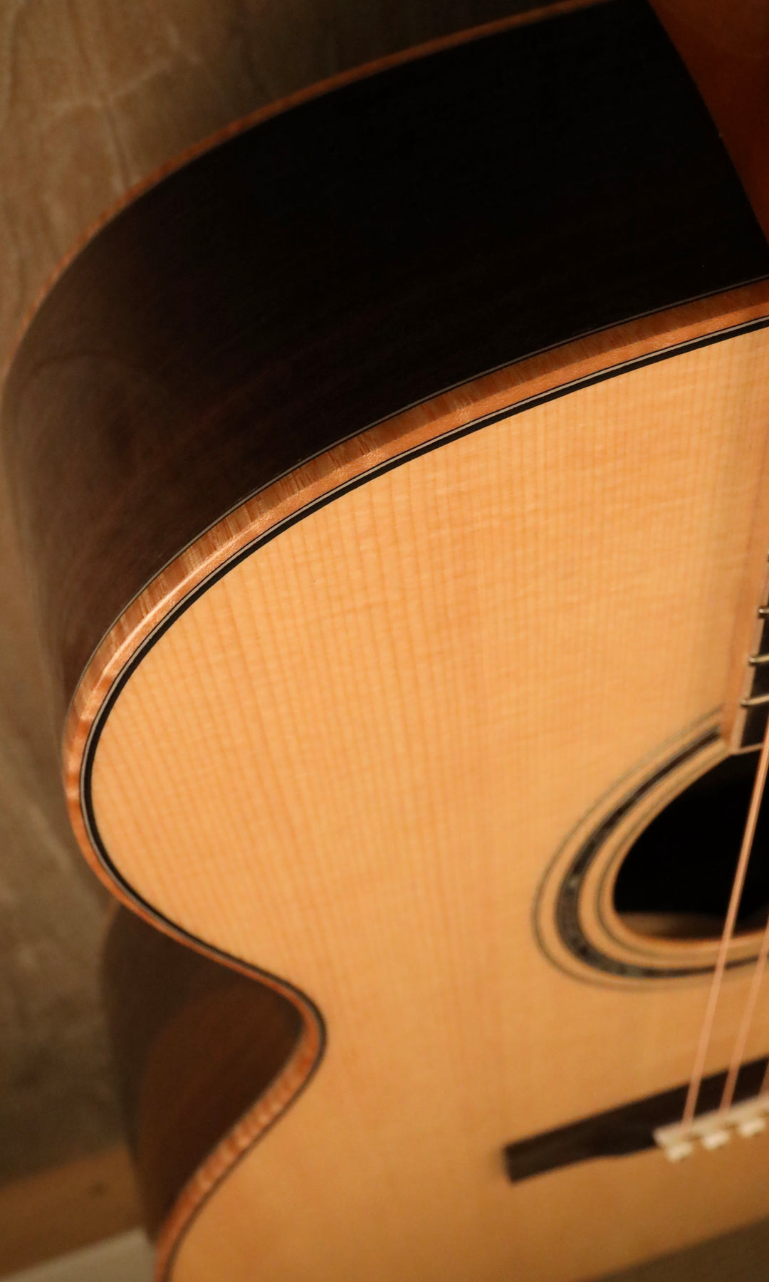 Larrivee OM-09 Sitka Spruce/Indian Rosewood (NEW)